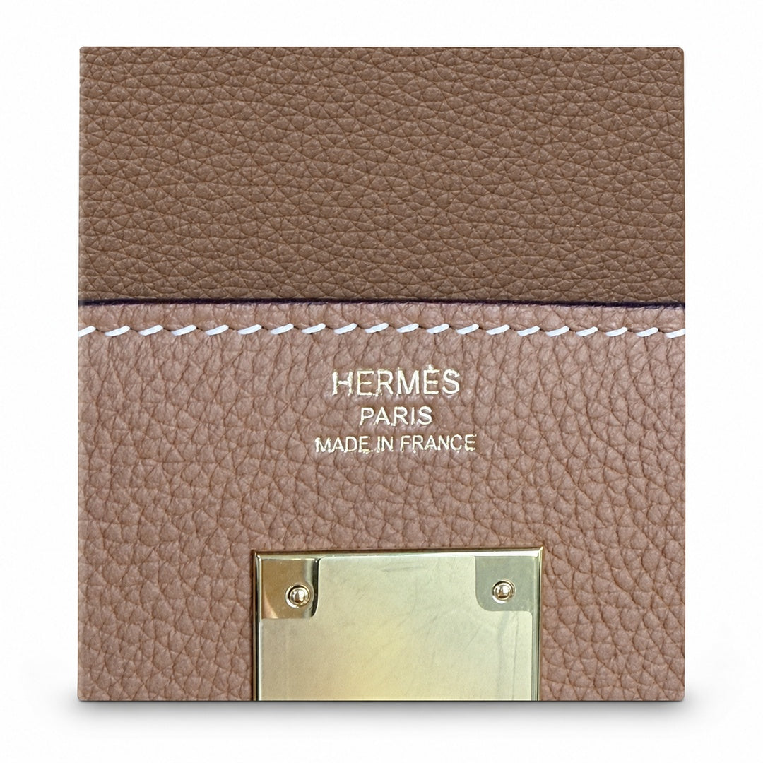 π In stock Kelly Messenger messenger bag for men and women, native gold buckle, imported leather, all-steel hand-waxed thread, the best value for money on the entire network. The classic combination o