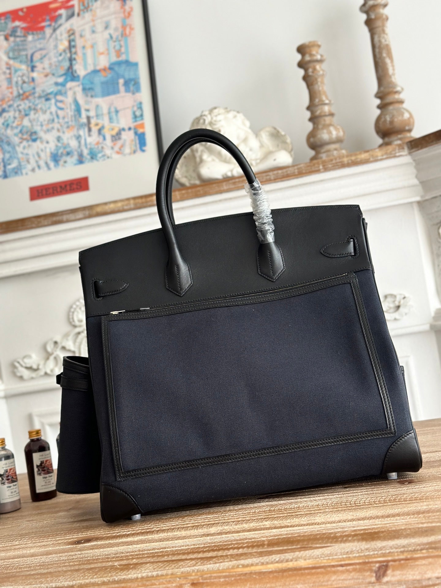 Navy Blue Toile & Sleek Black Swift