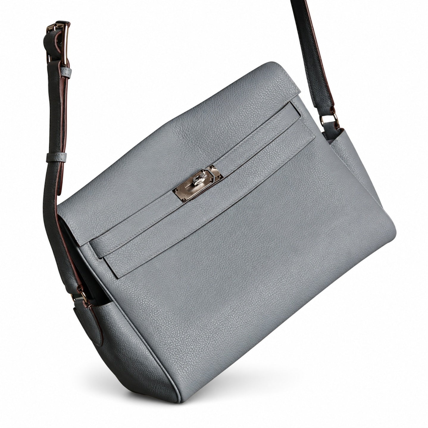 Kelly Messenger messenger bag large size, linen blue Togo leather, 🉑Pre-order Togo calfskin messenger bag. - Flap with swivel hardware - Large internal zip pocket - Internal front pocket - 2 external