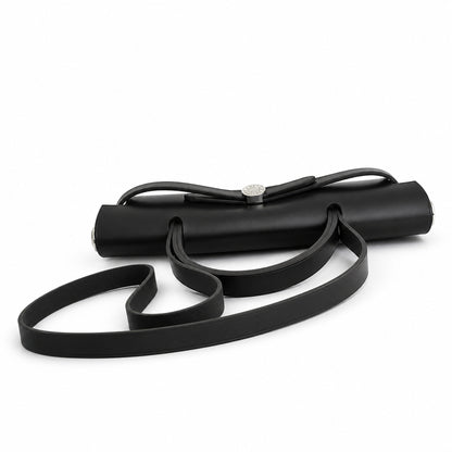 Hermers' popular herbag 31cm is designed to be inspired by saddle bags. The body of the bag is made of canvas, and the outer seams, shoulder straps and handbags are made of leather. The appearance is