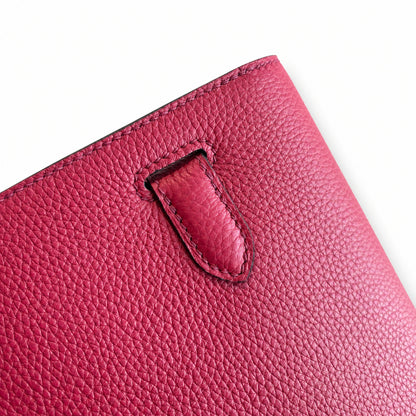 Kelly Depeches 25 clutch, Togo leather (with additional shoulder strap), can be worn cross-body, can be carried by hand or on the wrist, daily needs, seamless switch between business/leisure - central