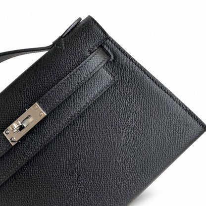First generation handbag evening bag Kelly 22cm Epsom leather black silver buckle wax thread