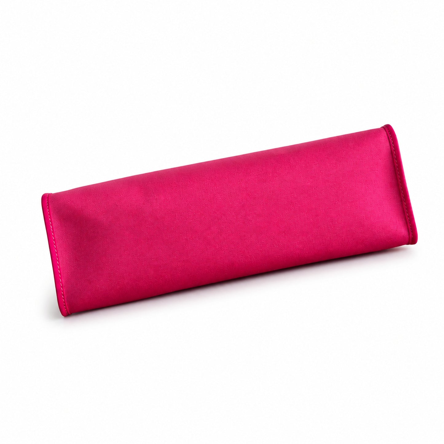 Hermers' popular herbag 31cm is designed to be inspired by saddle bags. The body of the bag is made of canvas, and the outer seams, shoulder straps and handbags are made of leather. The appearance is