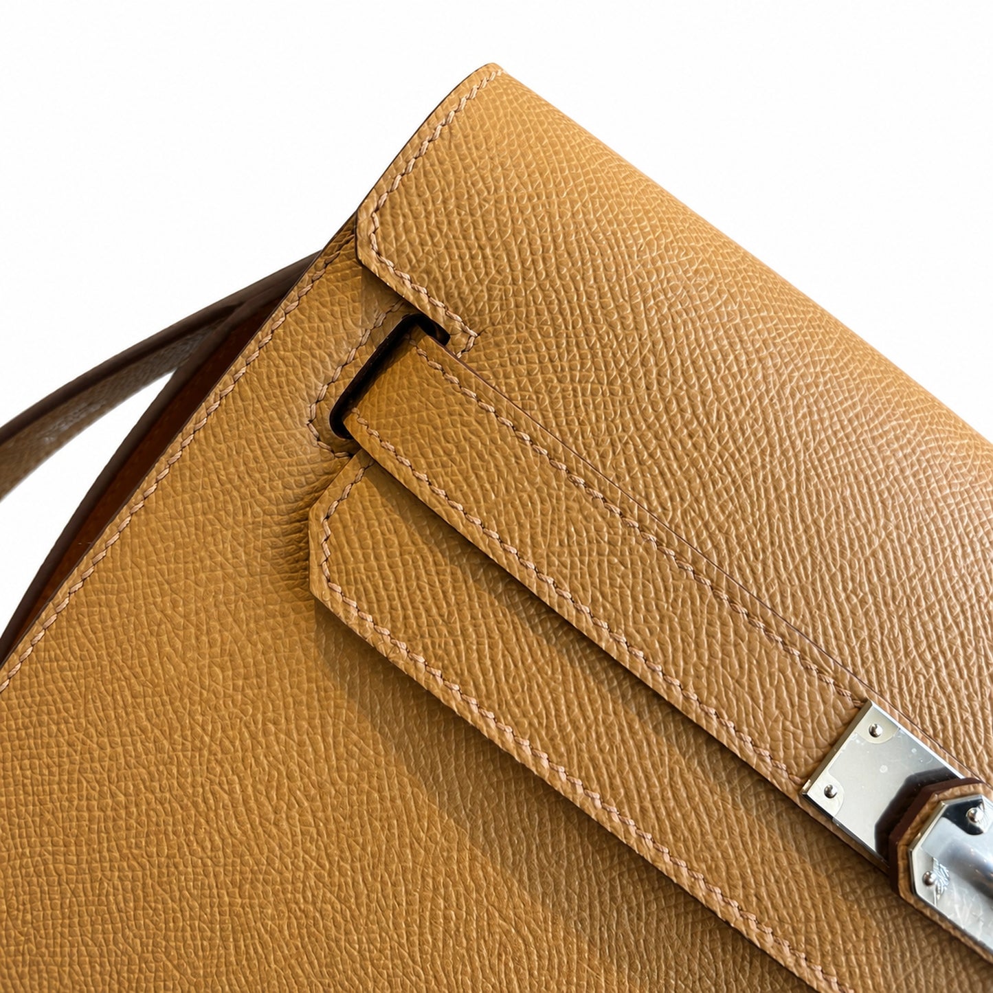 Kelly Depeches 25 clutch, Epsom leather (with additional shoulder strap), can be worn cross-body, can be carried by hand or on the wrist, daily needs, seamless switch between business/leisure - centra