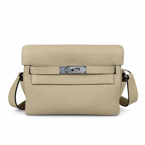 🆕 In stock Kelly Messenger messenger bag for men and women, gray silver buckle for windbreaker, imported leather, all-steel hand-waxed thread, the highest cost-effectiveness on the Internet. The class