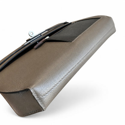 Kelly Depeches 25 clutch, Evercolor leather (with additional shoulder strap), can be worn cross-body, can be carried by hand or on the wrist, daily needs, seamless switch between business/leisure - ce