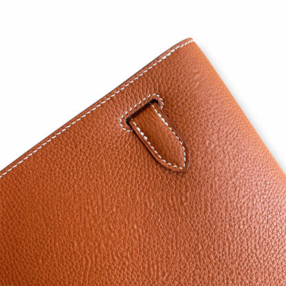 Kelly Depeches 25 clutch, Togo leather (with additional shoulder strap), can be worn cross-body, can be carried by hand or on the wrist, daily needs, seamless switch between business/leisure - central