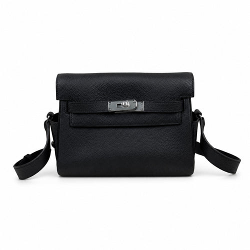 🆕 In stock Kelly Messenger messenger bag for men and women, black silver buckle, imported leather, all-steel hand-waxed thread, the highest cost-effectiveness on the Internet. The classic combination