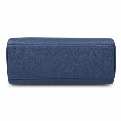 🆕 In stock Kelly Messenger messenger bag for men and women, sapphire blue silver buckle, imported leather, all-steel hand-waxed thread, the best value for money on the Internet. The classic combinatio