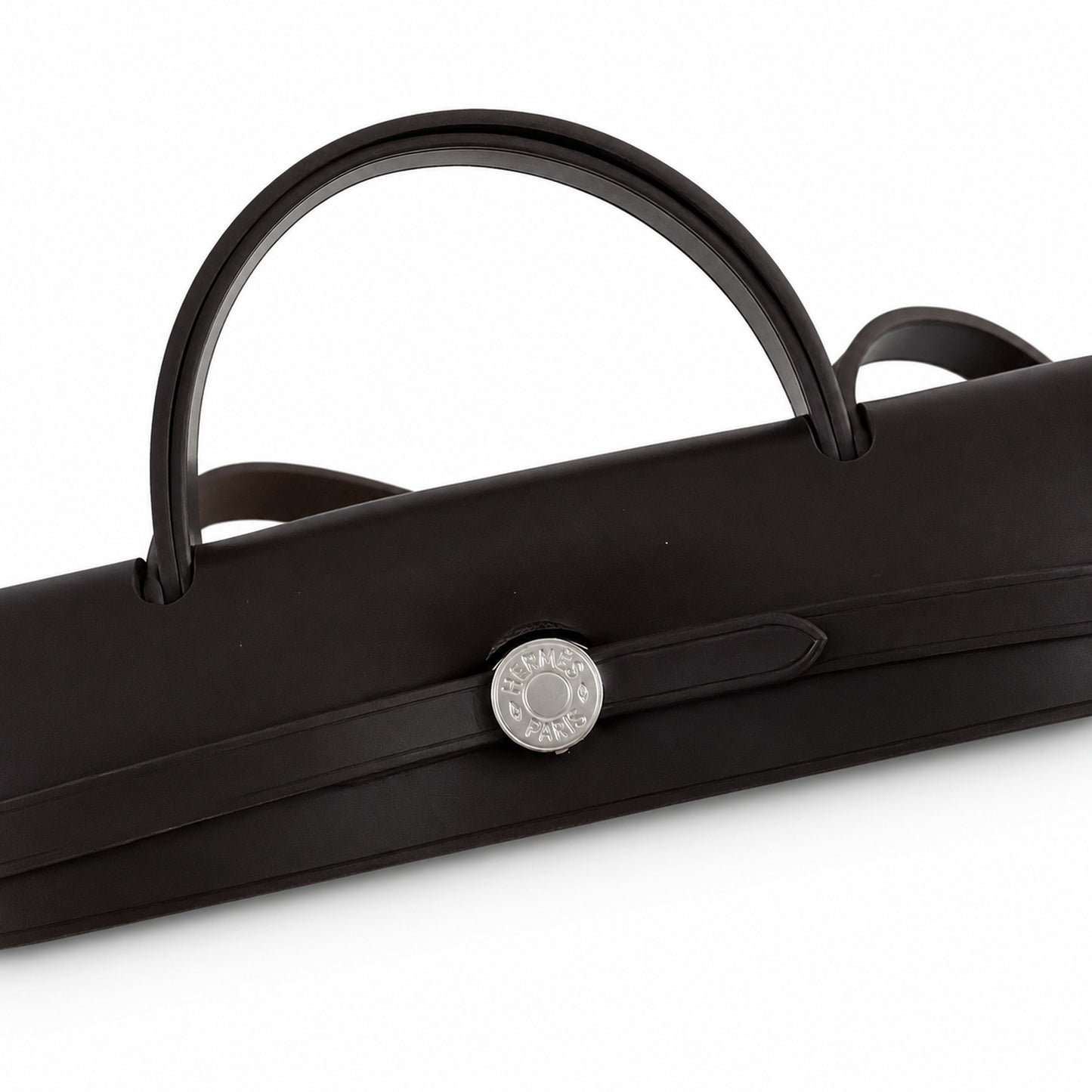 Hermers' popular herbag 31cm is designed to be inspired by saddle bags. The body of the bag is made of canvas, and the inseam, shoulder straps and handle are made of leather. The appearance is very si
