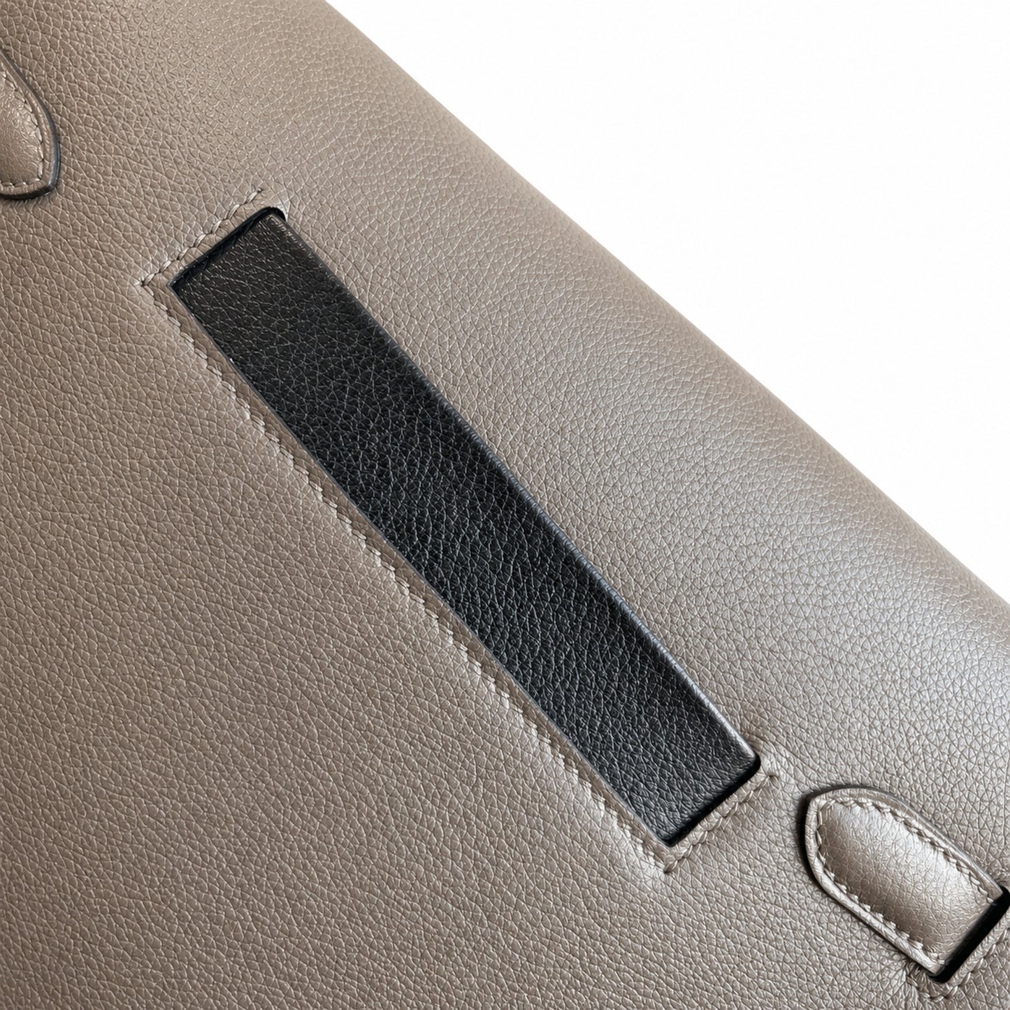 Kelly Depeches 25 clutch, Evercolor leather (with additional shoulder strap), can be worn cross-body, can be carried by hand or on the wrist, daily needs, seamless switch between business/leisure - ce