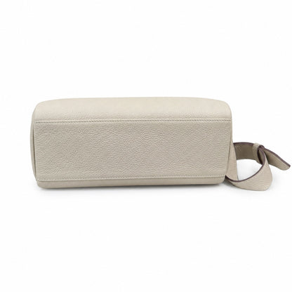 🆕 Available in stock: kelly messenger messenger bag for men and women, milkshake silver buckle, imported leather, all-steel hand-waxed thread, the highest cost-effectiveness on the Internet. The class