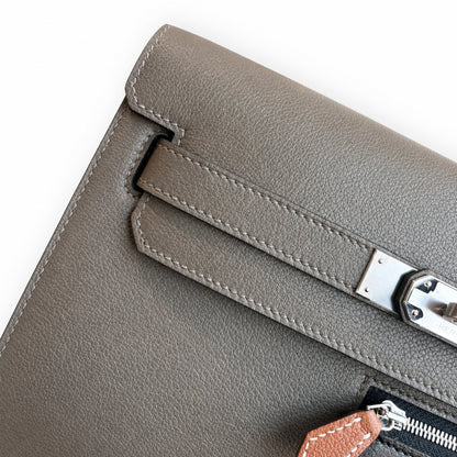 Kelly Depeches 25 clutch, Evercolor leather (with additional shoulder strap), can be worn cross-body, can be carried by hand or on the wrist, daily needs, seamless switch between business/leisure - ce