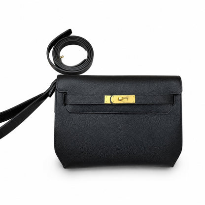 Kelly Depeches 25cm Epsom Leather 89 Black Gold Buckle The most in-class men's handbag Depeches25 This leather is really the best. When paired with a shoulder strap, it instantly transforms into an un