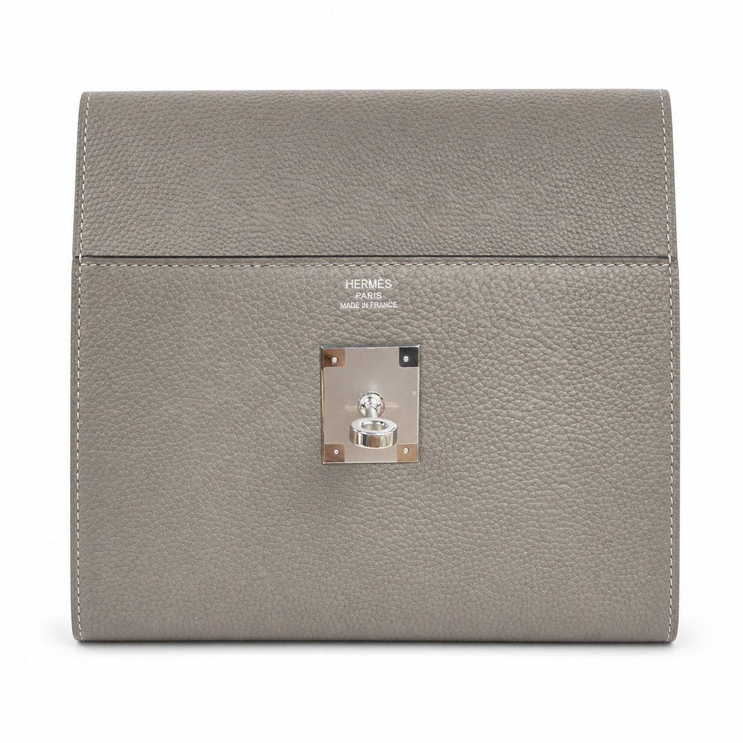 🆕 In stock Kelly Messenger messenger bag for men and women, pewter gray silver buckle, imported leather, all-steel hand-waxed thread, the highest cost-effectiveness on the Internet. The classic combin