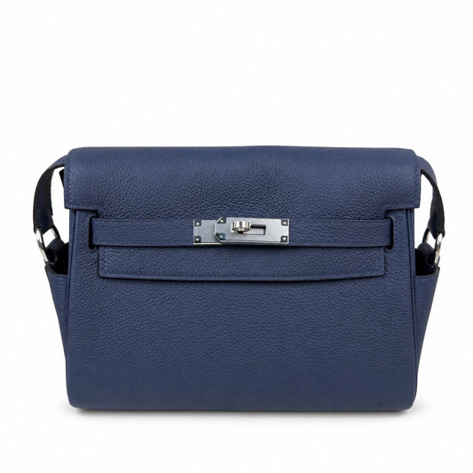 🆕 In stock Kelly Messenger messenger bag for men and women, sapphire blue silver buckle, imported leather, all-steel hand-waxed thread, the best value for money on the Internet. The classic combinatio