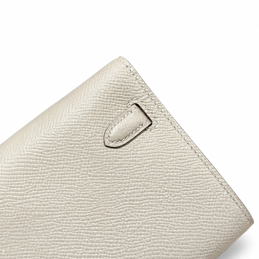 Style: Kelly to go Color: ck10/Craie Size: 19*11.5*1.5cm Leather: epsom From France Hardware: gold Kelly crossbody bag, milkshake white, cowhide, gold buckle, high-end handmade exclusive customization