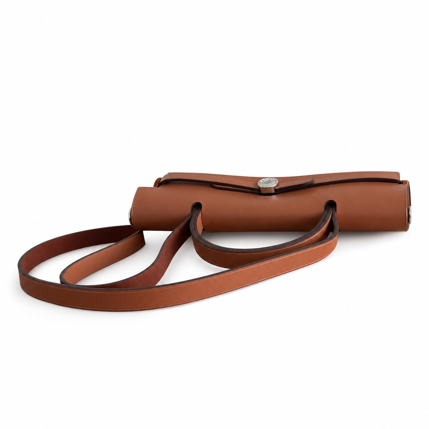 Hermers' popular herbag 31cm is designed to be inspired by saddle bags. The body of the bag is made of canvas, and the inseam, shoulder straps and handle are made of leather. The appearance is very si